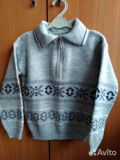 Свитер детский