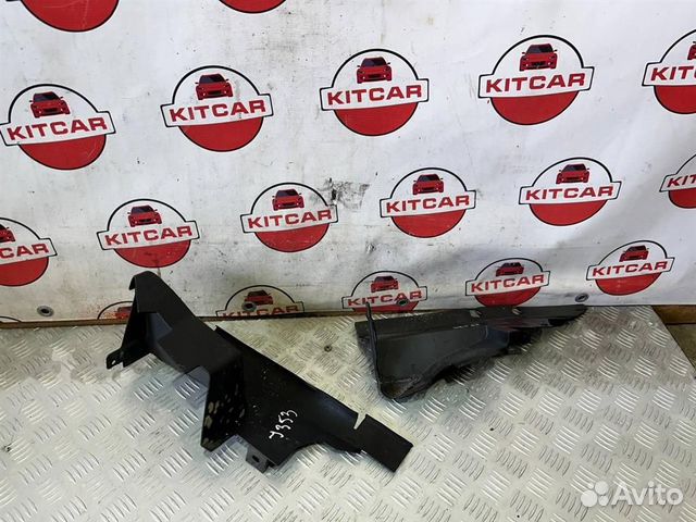 Воздуховод радиатора Ford Focus 2