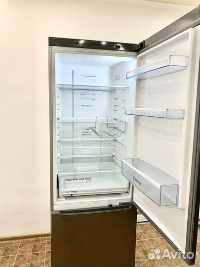 Холодильник Bosch No Frost