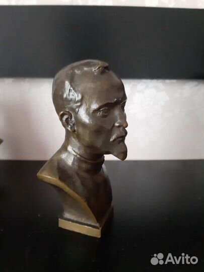 Бюсты из бронзы