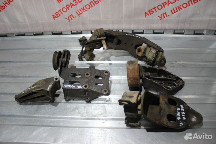 Кронштейн крепления двигателя Кпп Дэу Нексия 1.6 л
