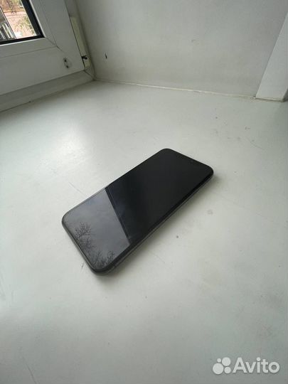 iPhone X, 64 ГБ