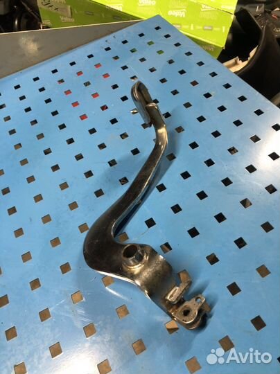 Yamaha xvs400 xvs650 drag star 98 лапка тормоза