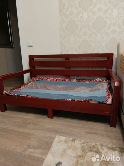 Лежанка диван для собак