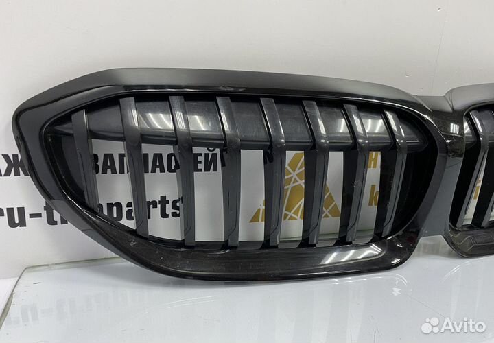 Решетка радиатора BMW 3 G20 OEM 51137449432