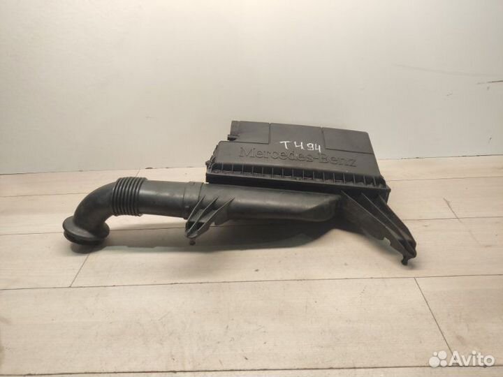 Корпус воздушного фильтра Mercedes Vito W639 ом646