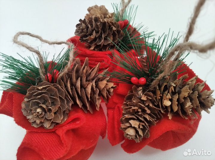 Набор ёлочных игрушек В красном