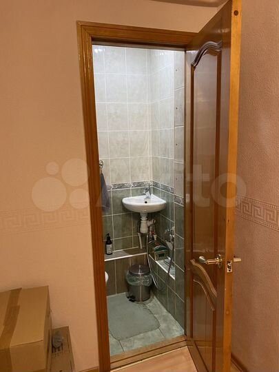 2-к. квартира, 61 м², 2/5 эт.