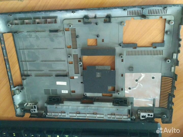 Поддон от ноутбука samsung np-RV515 np-RV520 итд