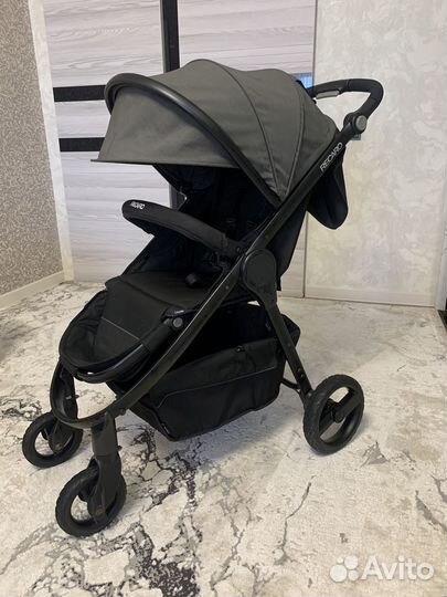 Коляска recaro