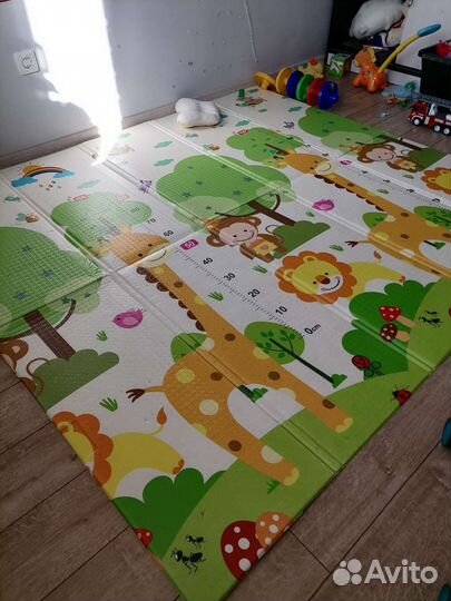 Складной детский коврик