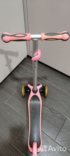 Самокат трехколесный globber
