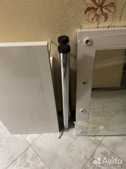 Гримерное зеркало со столом