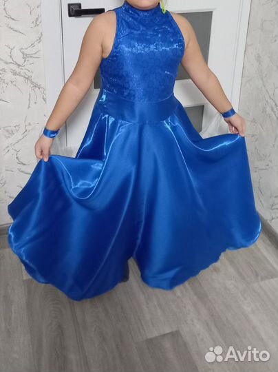 Платье для бальных танцев