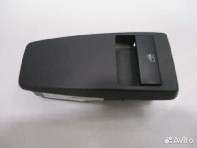 Блок управления стеклоподъемником правой двери MAN