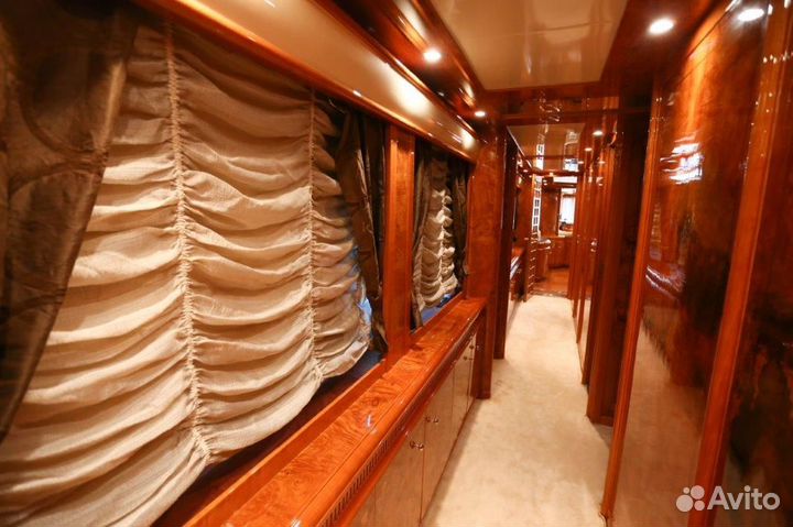 Моторная яхта Astondoa 122 GLX