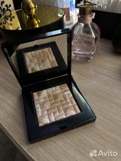 Bobbi brown хайлайтер