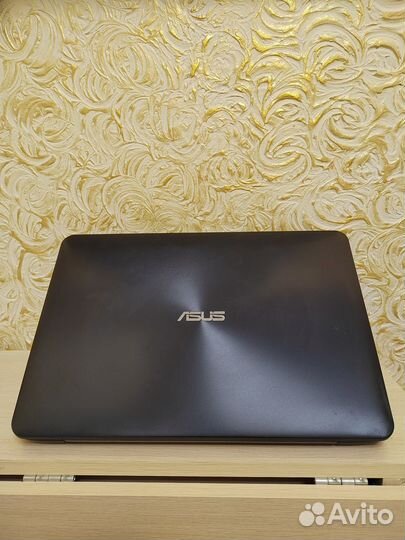 Asus i3/GeForce 920m