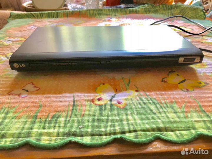 LG DVD -840 плеер