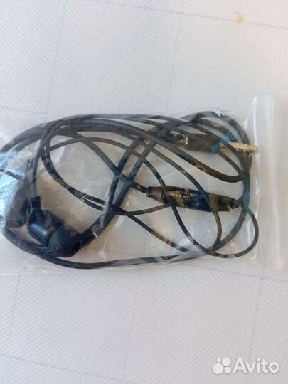 Проводная гарнитура с микрофоном