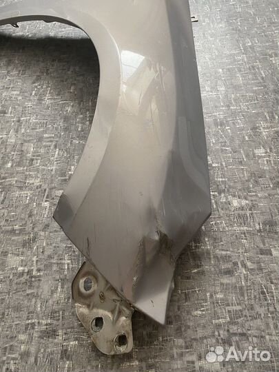 Правое крыло фф3 под ремонт оригинал