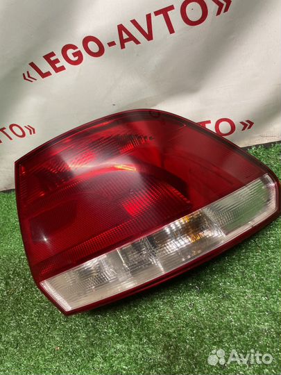 Фонарь правый Volkswagen Polo 5