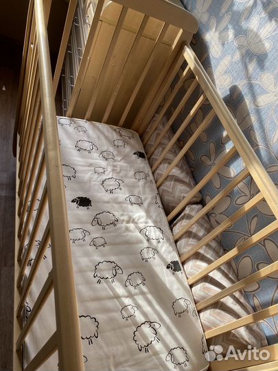 Кроватка+матрац+комод для пеленания