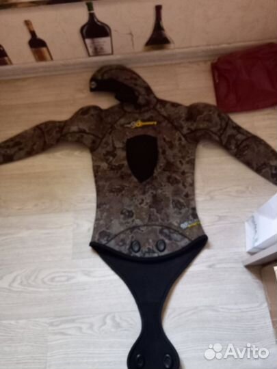 Полный комплект для дайвинга, гидрокостюм