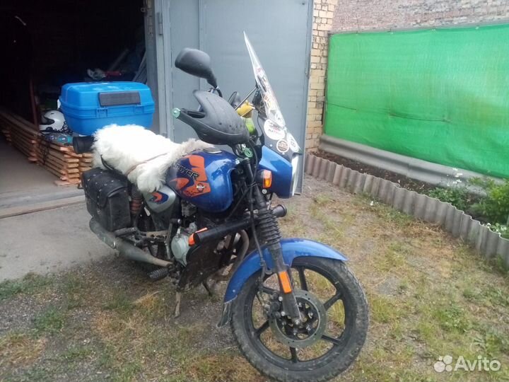 Bajaj boxer 150x