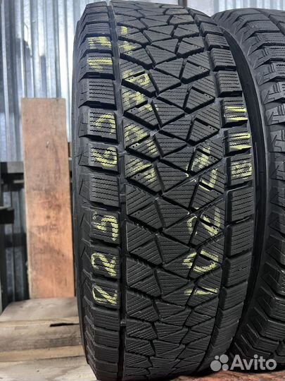 Bridgestone Blizzak DM-V2 225/65 R17 102Q