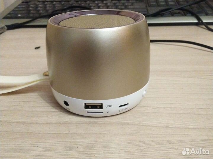 Блютуз колонка