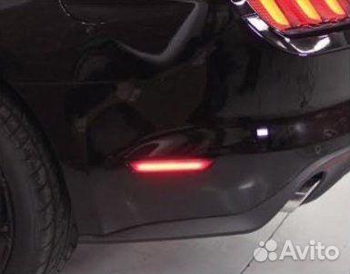 Боковые габаритные огни в диффузор Mustang 15-17
