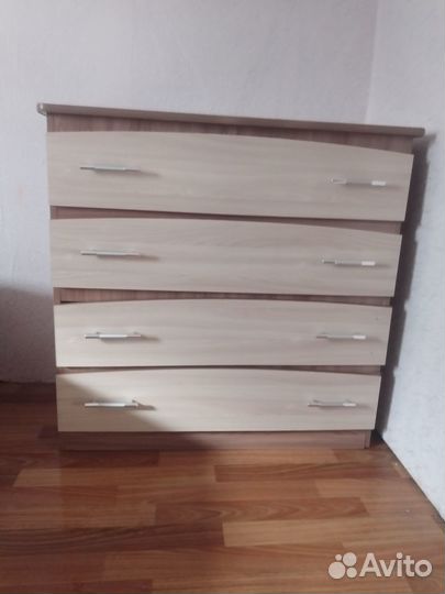 Продам комод в хорошем качестве цена 2500