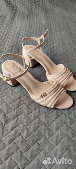 Босоножки женские 40 размер