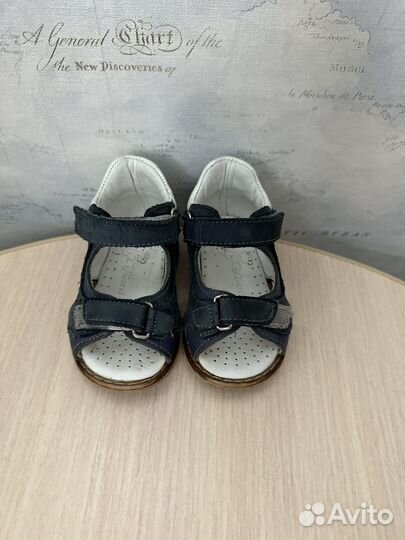 Босоножки для мальчика