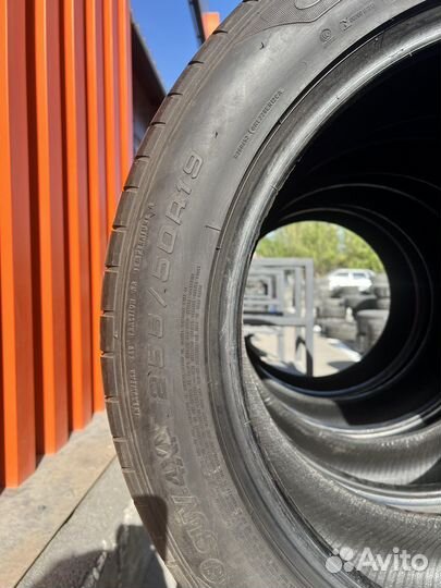 Goodyear Eagle F1 Asymmetric SUV 4x4 255/50 R19 и 285/45 R19