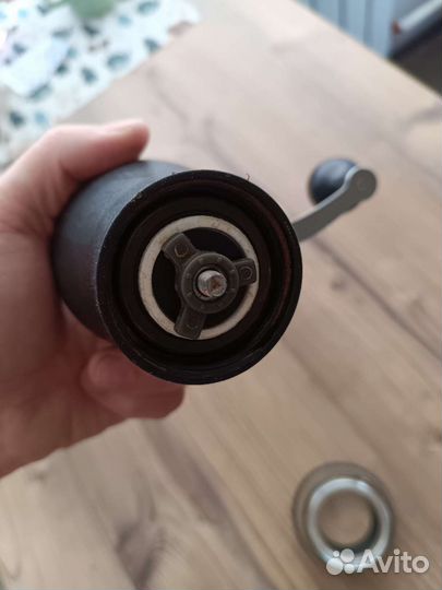 Кофемолка ручная