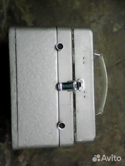 Винтажный вольтметр