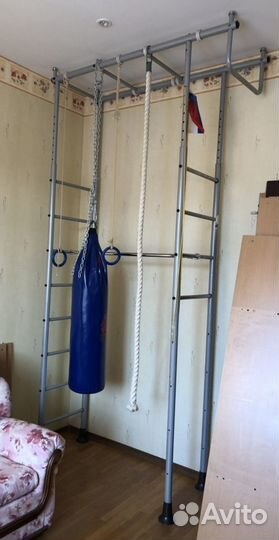 Спортивная стенка