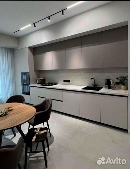 Кухня нежная для молодоженов