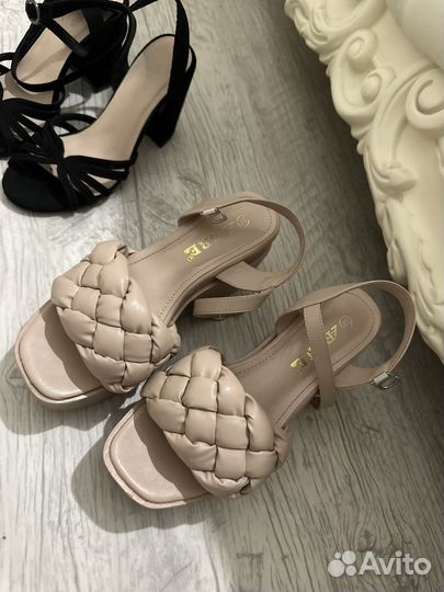Босоножки женские 36 бежевые