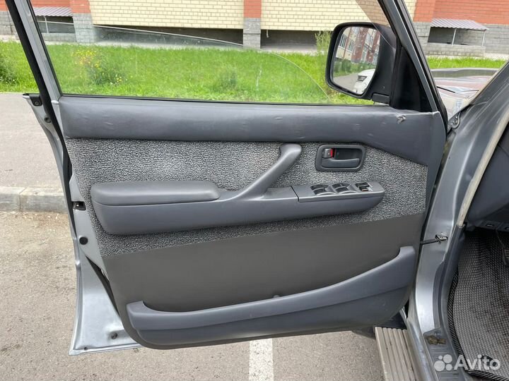 Toyota Land Cruiser 4.2 МТ, 1995, 300 000 км