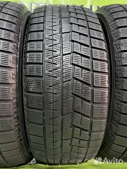 Yokohama Ice Guard IG60 215/55 R16 93Q