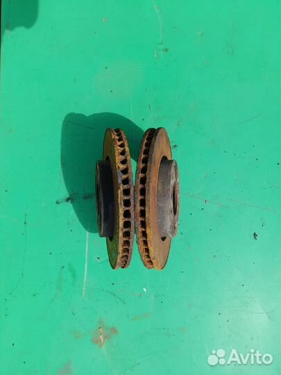 Передние тормозные диски KIA Cerato 2