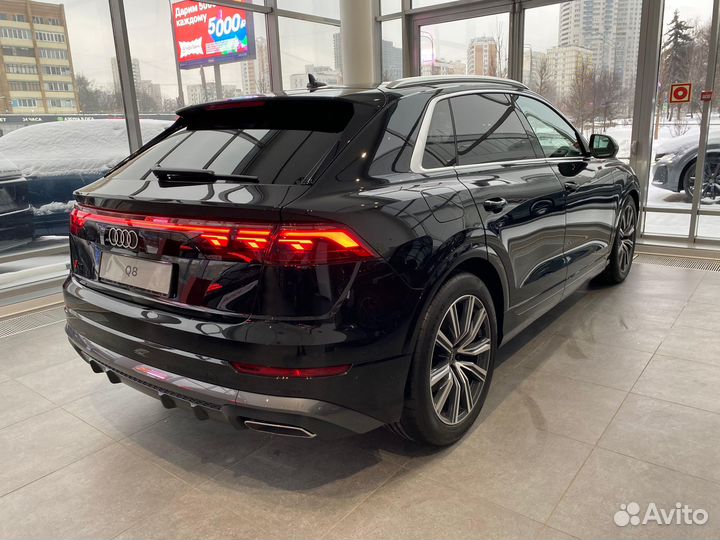 Audi Q8 3.0 AT, 2024