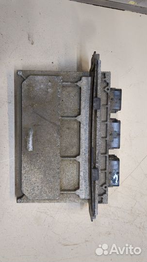 Блок управления двигателем Ford Escape, 2010