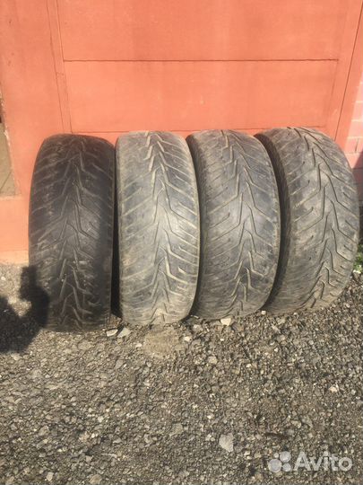 Hankook Ventus ST RH06 285/60 R18