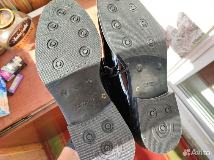 Лабутены уставные