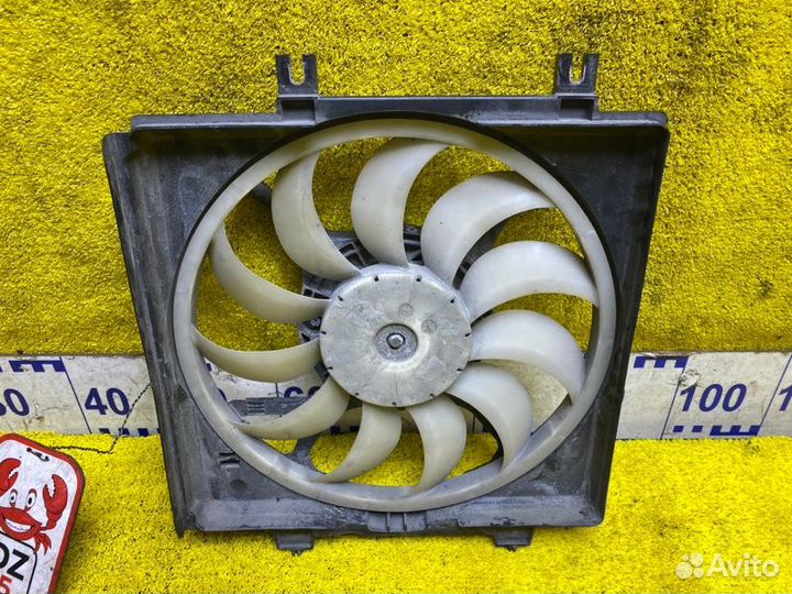 Диффузор радиатора передний правый Subaru