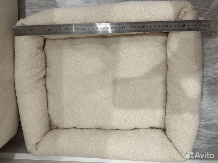 Лежанка для кошек и собак